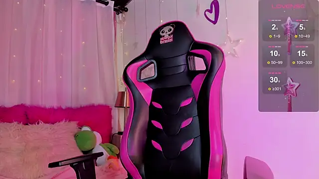 Snapshot of emma_soffia_ chatting on March 2025 05:39:02 PM emma soffia online show from March 2025 05:39:02 PM