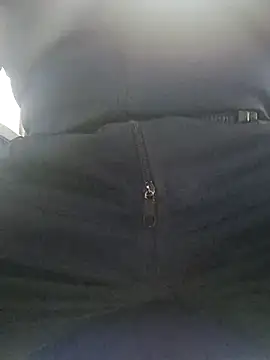 Snapshot of Jinenez chatting on March 2025 05:22:02 AM Jinenez online show from March 2025 05:22:02 AM