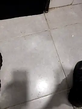 Snapshot of Jinenez chatting on October 2025 04:42:01 AM Jinenez online show from October 2025 04:42:01 AM