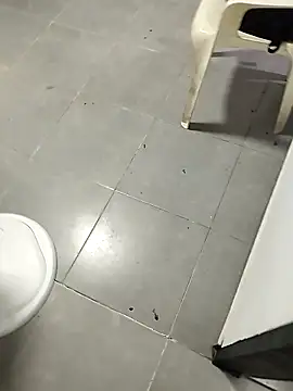 Snapshot of Jinenez chatting on October 2025 10:54:02 PM Jinenez online show from October 2025 10:54:02 PM