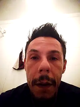 Santanacumxplod online show from May 2026 03:00:01 AM