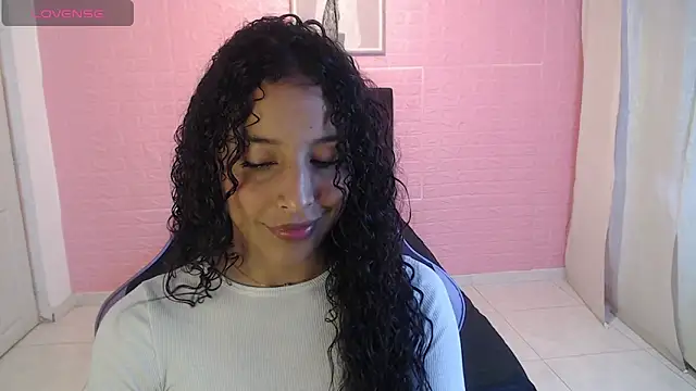 DULCE1609 online show from April 2026 01:25:02 PM