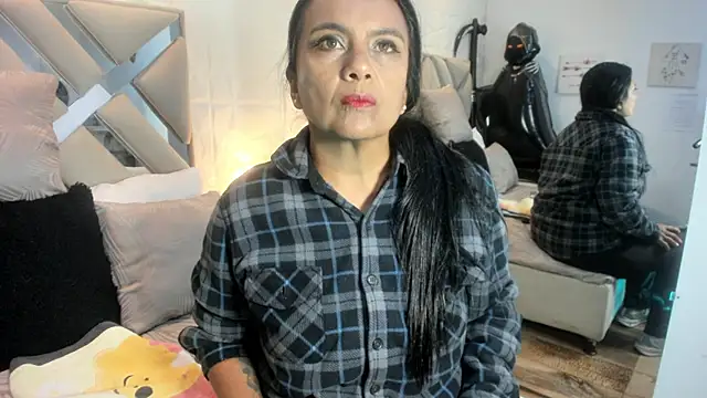 Snapshot of raquell_moore chatting on November 2025 11:44:02 AM raquell moore online show from November 2025 11:44:02 AM