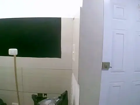 Snapshot of VittoriaTaylor chatting on November 2025 12:11:02 AM VittoriaTaylor online show from November 2025 12:11:02 AM