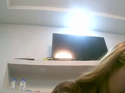 Snapshot of VittoriaTaylor chatting on February 2026 12:56:01 PM VittoriaTaylor online show from February 2026 12:56:01 PM