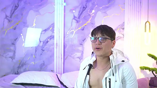 vanilla hot online show from November 2025 01:45:01 PM