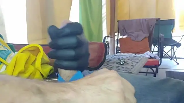 bwcbeat83 online show from February 2026 11:26:01 PM