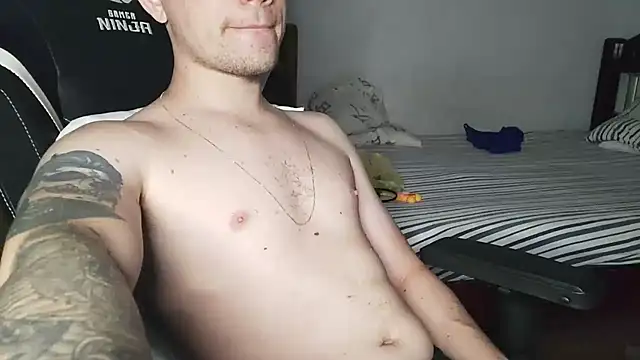 Dyllan   online show from October 2025 10:00:02 PM