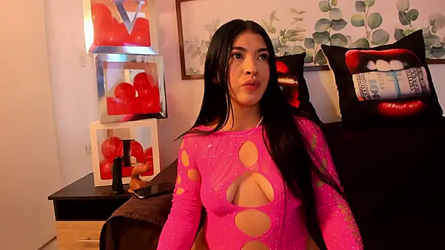 Snapshot of NicolettaLima chatting on February 2025 08:03:01 PM NicolettaLima online show from February 2025 08:03:01 PM