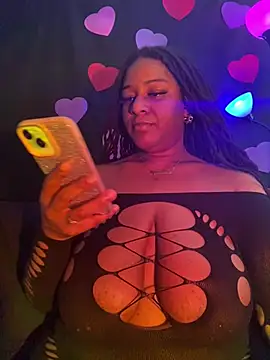 Snapshot of xoxoHotCoCo chatting on February 2026 03:26:02 PM xoxoHotCoCo online show from February 2026 03:26:02 PM