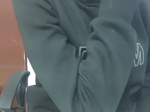 Snapshot of Amisha-Mishra chatting on January 2025 05:32:01 AM Amisha-Mishra online show from January 2025 05:32:01 AM