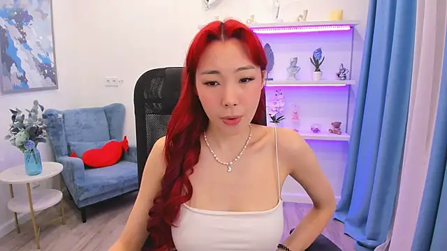 AnnaReyla online show from May 2026 04:07:02 AM