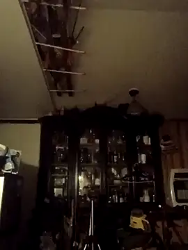 Almightyyahm online show from April 2026 11:21:03 PM