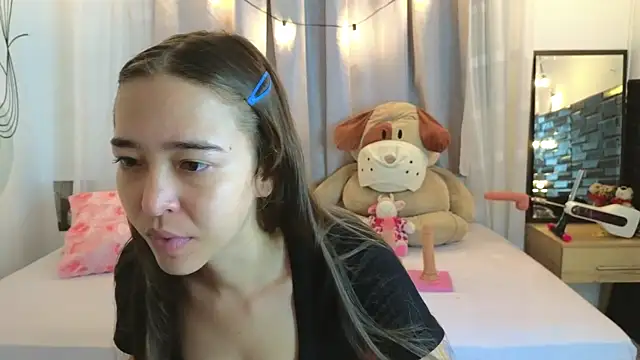 SERAFINA  online show from December 2025 12:58:02 PM