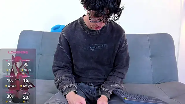 Cum hunters online show from July 2026 03:15:01 AM