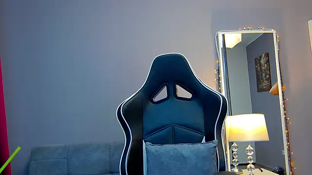 Eva Lovvia  online show from March 2025 04:46:01 AM