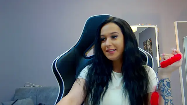 Eva Lovvia  online show from March 2025 09:37:01 PM