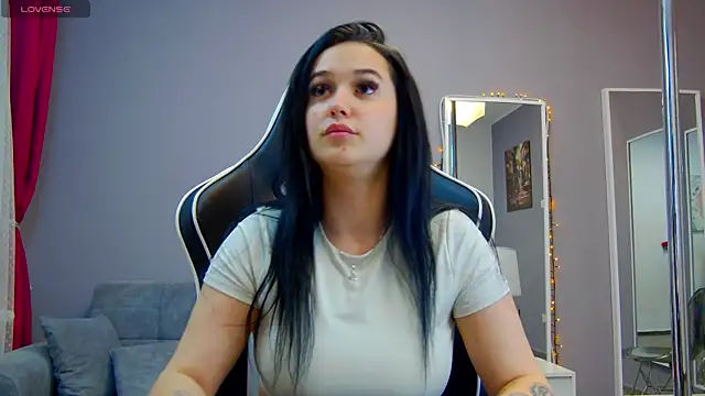 Eva Lovvia  online show from March 2025 07:25:01 PM