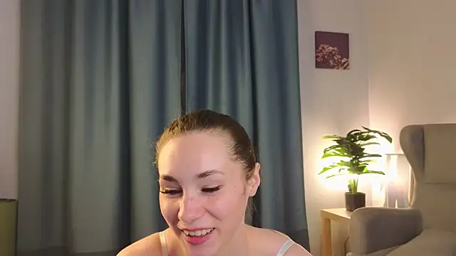 too sexxxy online show from April 2026 04:43:02 AM