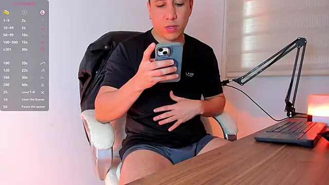 Fraannco online show from March 2025 03:50:02 PM