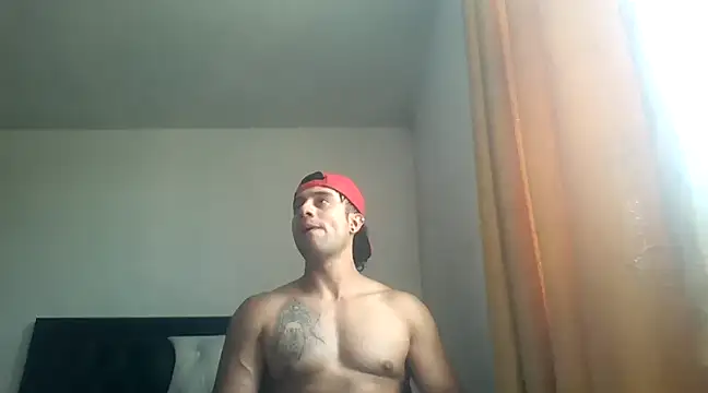 Snapshot of davidcr89 chatting on January 2025 08:25:01 PM davidcr89 online show from January 2025 08:25:01 PM