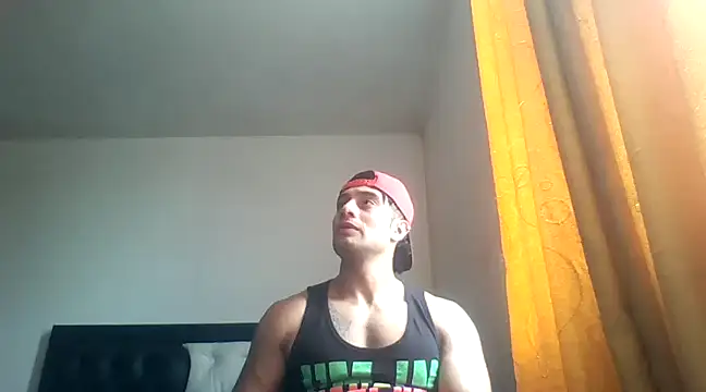 Snapshot of davidcr89 chatting on January 2025 03:40:01 PM davidcr89 online show from January 2025 03:40:01 PM