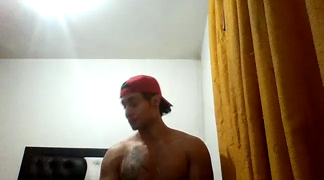 Snapshot of davidcr89 chatting on February 2025 10:26:02 AM davidcr89 online show from February 2025 10:26:02 AM