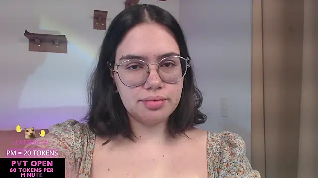 crystalll room online show from May 2026 12:27:01 AM