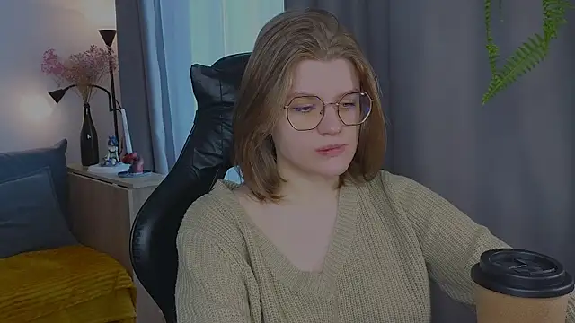  JessieVibes online show from April 2026 01:26:01 PM