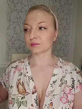 Snapshot of Anesteishen chatting on February 2026 04:27:02 AM Anesteishen online show from February 2026 04:27:02 AM