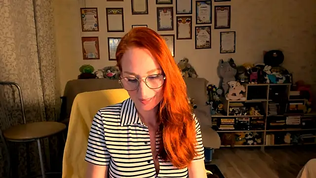 red rocco online show from October 2025 04:19:01 PM