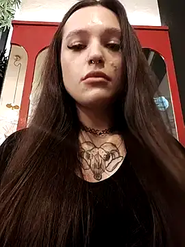 Snapshot of Arya_Black chatting on February 2025 02:48:02 PM Arya Black online show from February 2025 02:48:02 PM