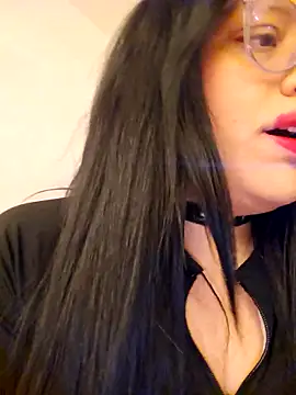 Snapshot of katrina29 chatting on February 2025 03:40:01 AM katrina29 online show from February 2025 03:40:01 AM