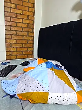 Snapshot of katrina29 chatting on November 2025 01:37:01 AM katrina29 online show from November 2025 01:37:01 AM