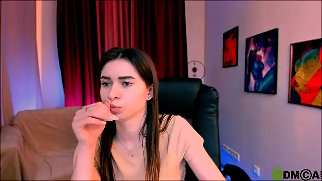 Snapshot of flora_ri chatting on January 2025 04:20:01 PM flora ri online show from January 2025 04:20:01 PM