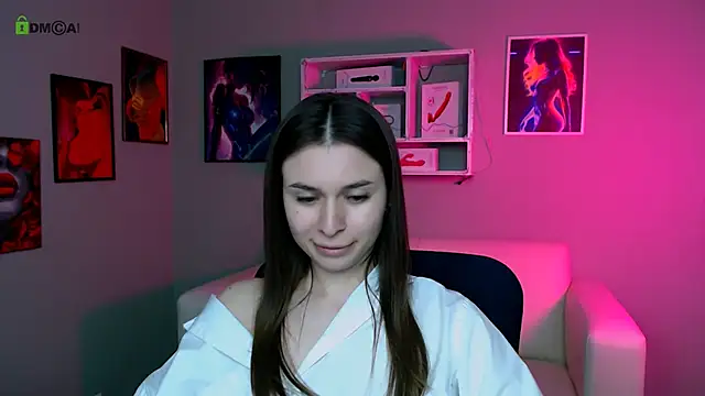 flora ri online show from November 2025 01:22:01 PM