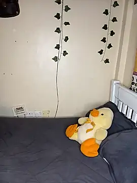 Snapshot of Vprettieeer chatting on March 2025 03:43:02 AM Vprettieeer online show from March 2025 03:43:02 AM