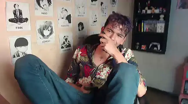 Snapshot of Mickey_Magic chatting on January 2025 08:19:02 AM Mickey Magic online show from January 2025 08:19:02 AM