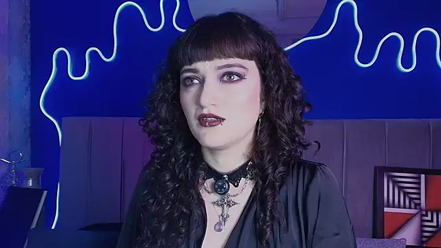 JeanneSabatier online show from July 2026 07:43:02 PM