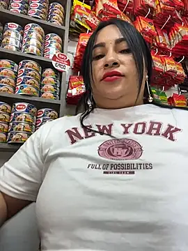 Miia Jazmin online show from July 2026 02:09:02 PM