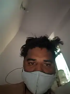 Snapshot of Raziv_komal143 chatting on March 2025 03:15:01 AM Raziv komal143 online show from March 2025 03:15:01 AM