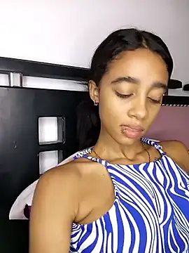 Zoe Sweett18 online show from March 2026 02:29:02 AM