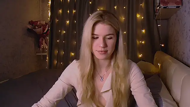 Melissa smith  online show from October 2025 07:14:02 PM