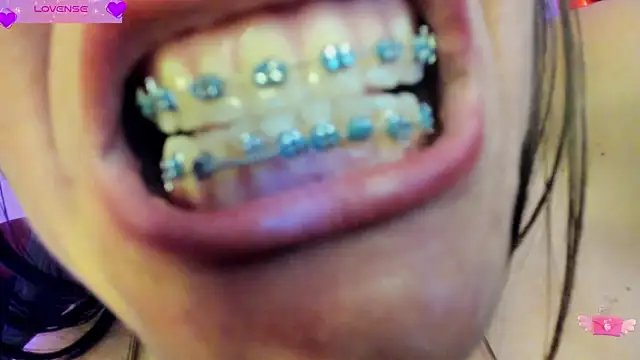 VioletParkker online show from February 2025 02:33:01 PM