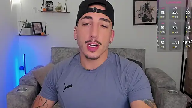 Snapshot of dylanspencer28 chatting on October 2025 12:05:02 AM dylanspencer28 online show from October 2025 12:05:02 AM