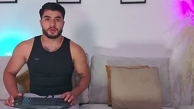 dylanspencer28 online show from July 2026 12:01:01 AM
