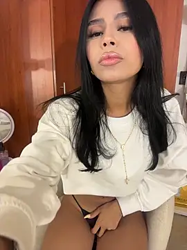 Snapshot of Michell_sr chatting on March 2026 09:44:01 AM Michell sr online show from March 2026 09:44:01 AM