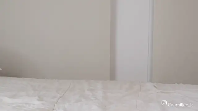 caamillee  online show from September 2025 04:47:02 AM