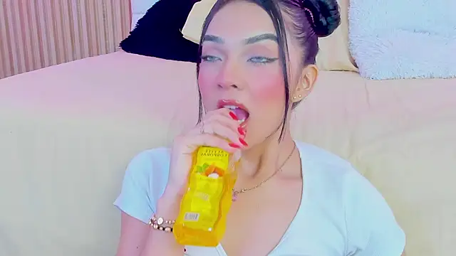 Snapshot of GABRIELAM_MS chatting on February 2025 03:15:02 AM GABRIELAM MS online show from February 2025 03:15:02 AM