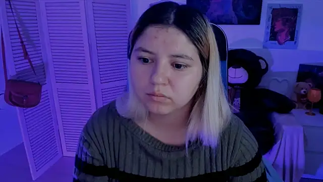 DiaAngell online show from September 2025 08:43:01 PM